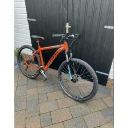 Stevens tonga mountainbike 29” framemaat 20