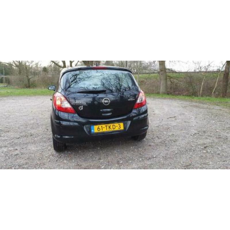 Opel Corsa 1.3 Cdti 70KW 5D 2012 Zwart