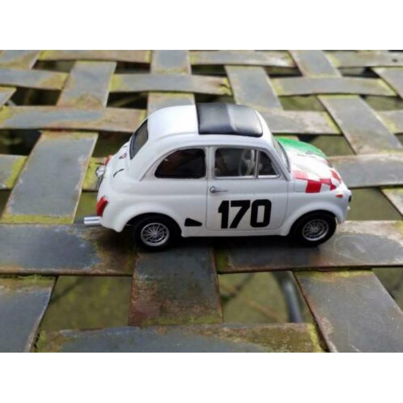 Fiat 500 1/43 VITESSE Giannini wit bestickering