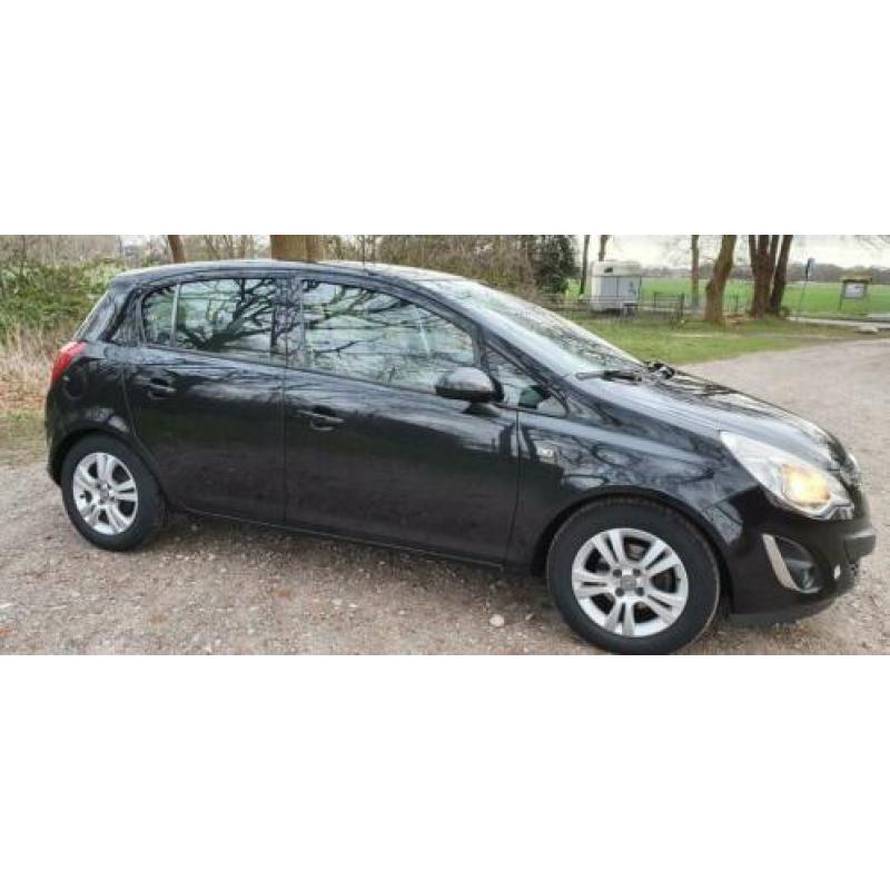 Opel Corsa 1.3 Cdti 70KW 5D 2012 Zwart