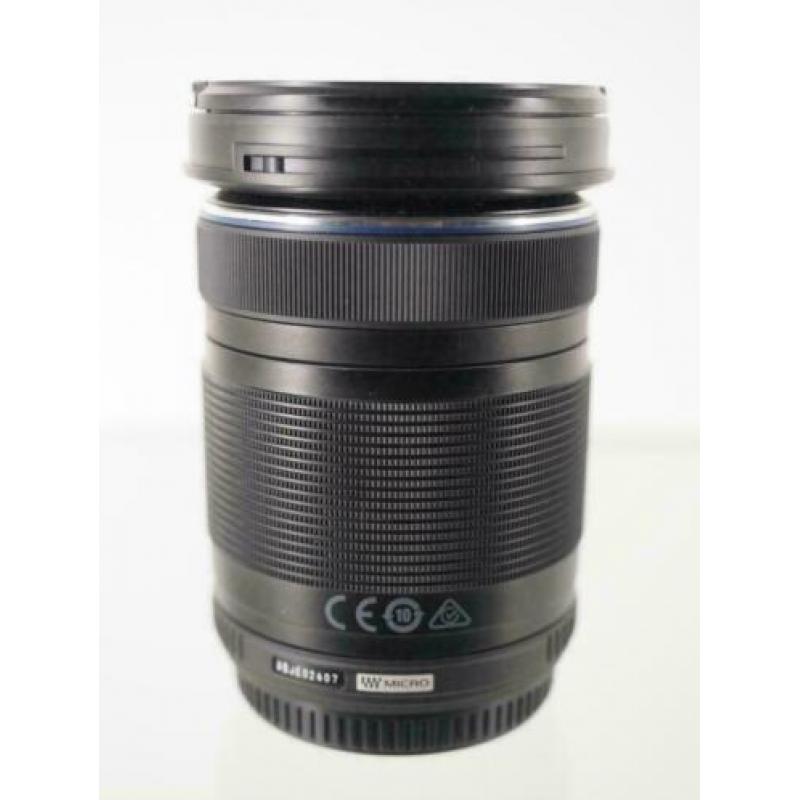 Div Olympus mft: 40-150mm R (69euro) + 14-42mm EZ (119euro)