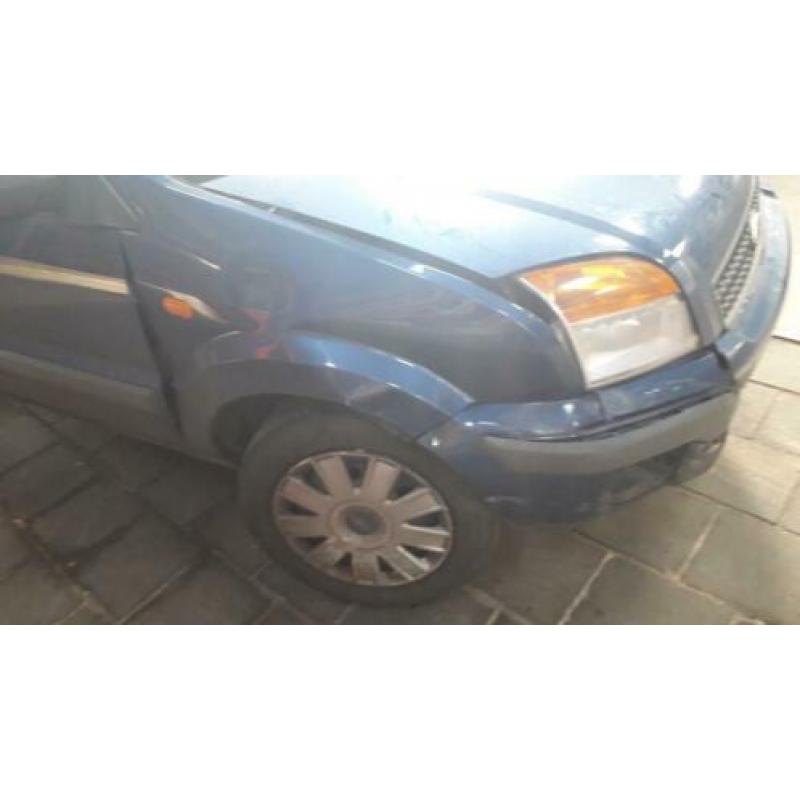 Ford Fusion 1.4-16V Champion