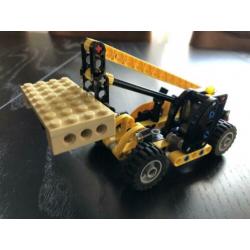 Te koop: LEGO 8045 Mini Telehandler zgan incl. instr. boekje