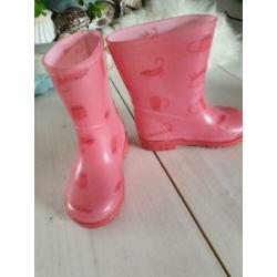 Regenlaarsjes roze mt. 19 i.z.g.s