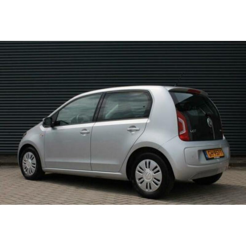 Volkswagen up! 1.0 move up! Navigatie PDC Cruisecontrole