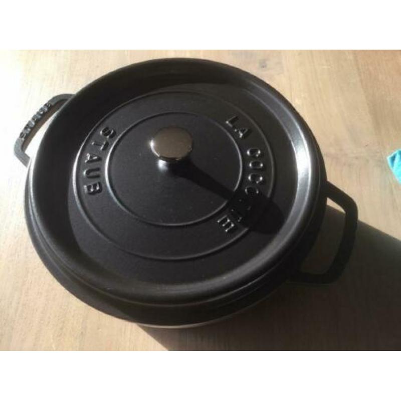 Te koop: zwarte staub la cocotte braadpan 28 cm