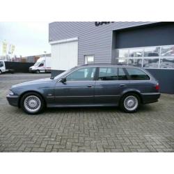 BMW 5-Serie 2.8 I 528 TOURING AUT+ APK=Boekjes