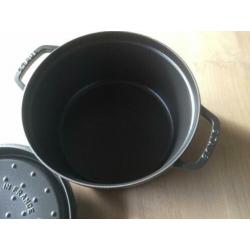 Te koop: zwarte staub la cocotte braadpan 28 cm