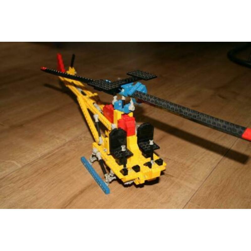 Technisch lego helicopter 852