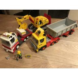 Playmobil truck met dieplader / graafmachine / kiepwagen