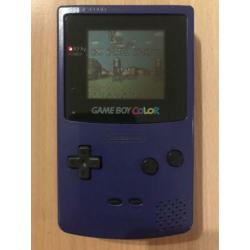 Gameboy color incl. Opbergtas en 4 spellen.