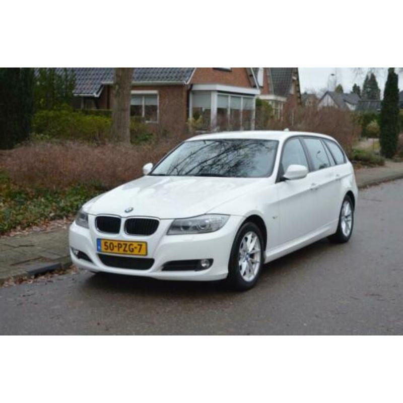 BMW 3-serie Touring 318d Corporate Lease Business Line ecc/s