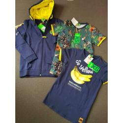 Funky XS sweatvest en twee shirts maat 146-152