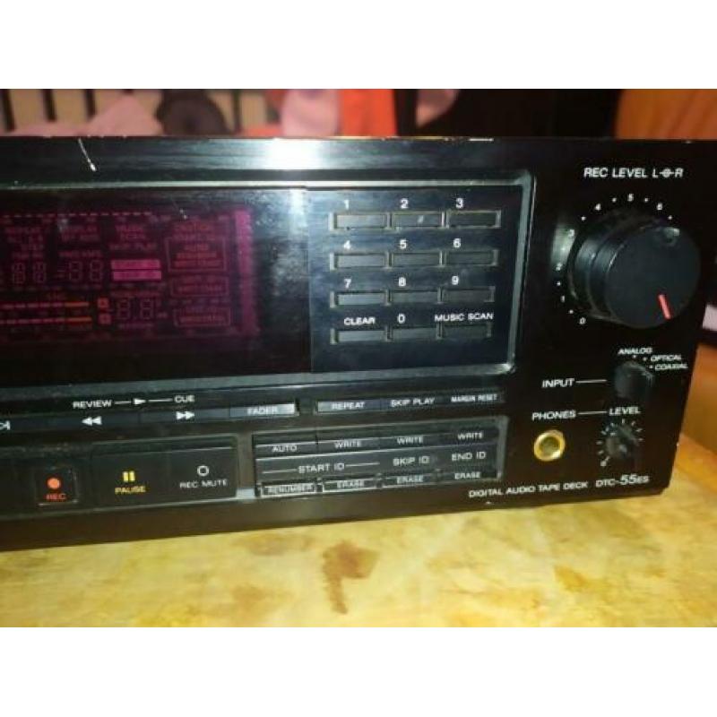 Sony DTC-55ES casettedeck