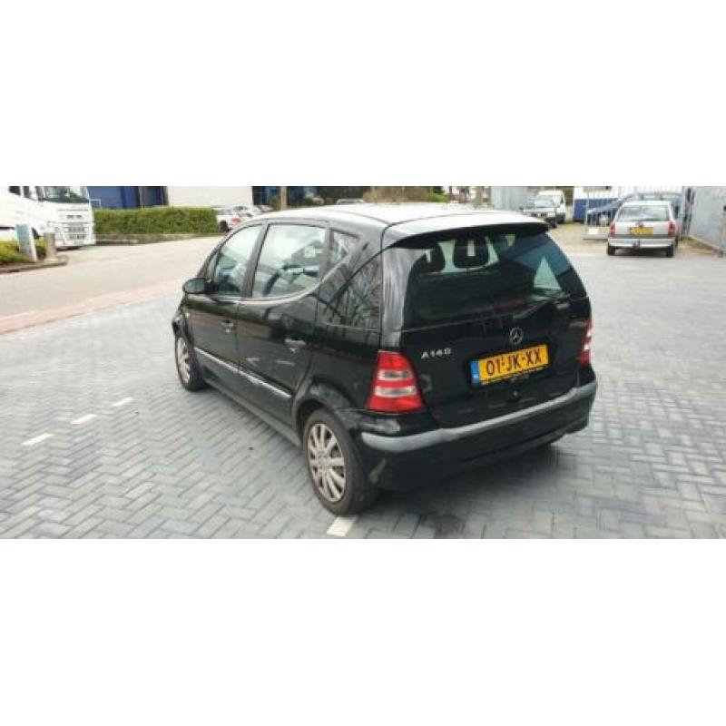 Mercedes A-Klasse 1.4 A140 Lang 2002 Zwart