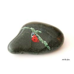 SALE! Rock-Art hand beschilderde steen , lieveheersbeestje