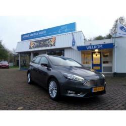 Ford Focus Wagon 1.5 EcoB. 150PK TITANIUM NAVI/CRUISE/VOORRU