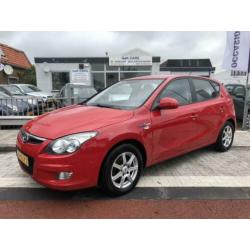 Hyundai i30 1.4i Blue Dynamic Business NWE APK (bj 2010)