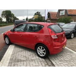 Hyundai i30 1.4i Blue Dynamic Business NWE APK (bj 2010)