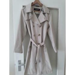 Bijna nieuwe trenchcoat Beaumont beige 46= 44