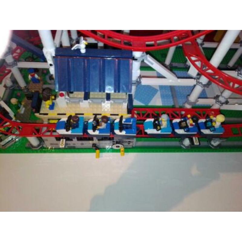 Lego 10260