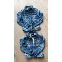 Spijkerjasje licht blauw stretch denim maat 134