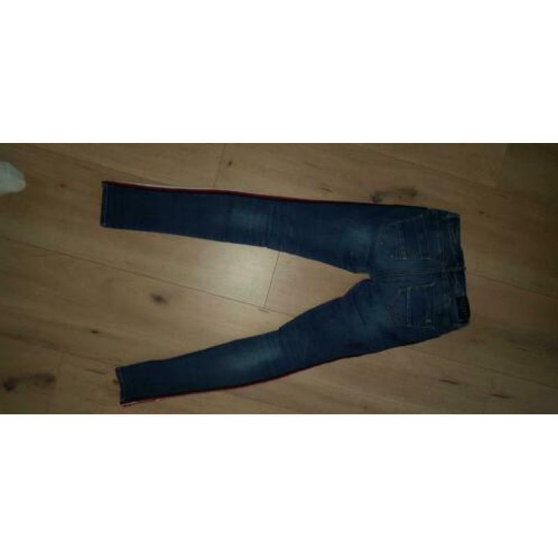 Retour jeans met rood wit zwarte band mt 14