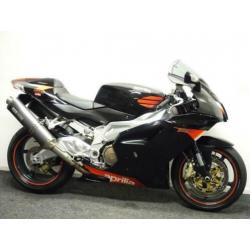 Bloedmooie Aprilia RSV 1000 R (bj 2004)