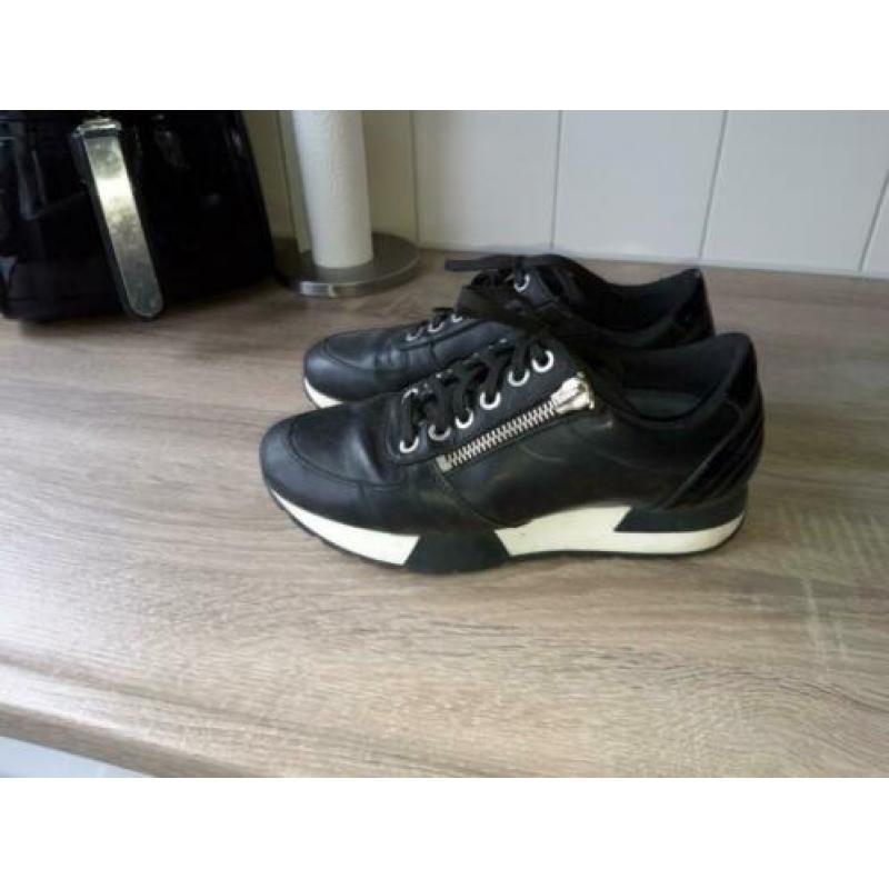 Poelman sneakers maat 40