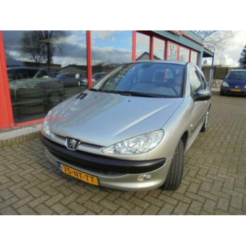 Peugeot 206 1.4-16V Gentry