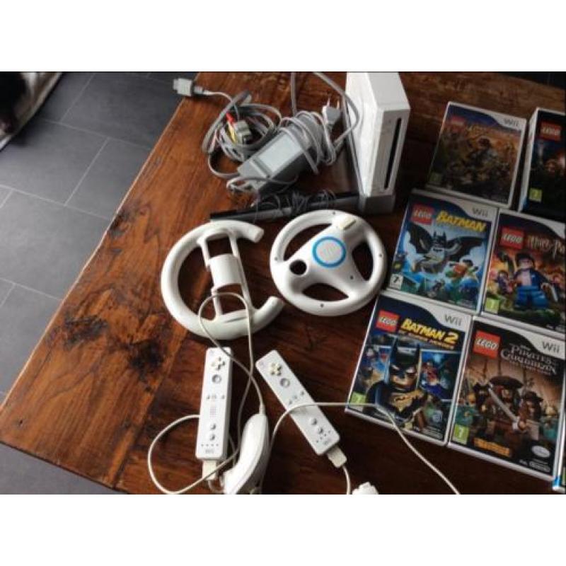 Complete Wii,17 games,44 skylanders zie fotos!